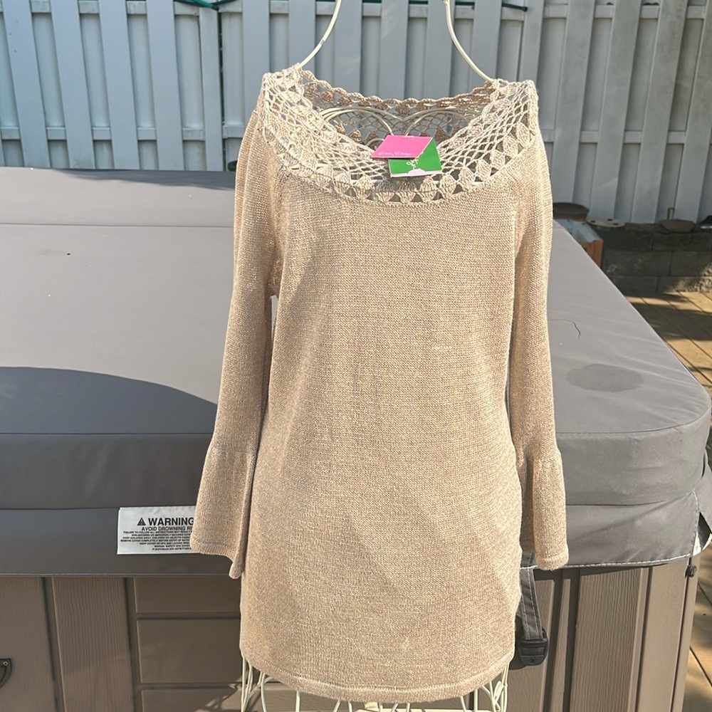 Lilly Pulitzer Beautful Barrington gold sweater with amazing detail new tags